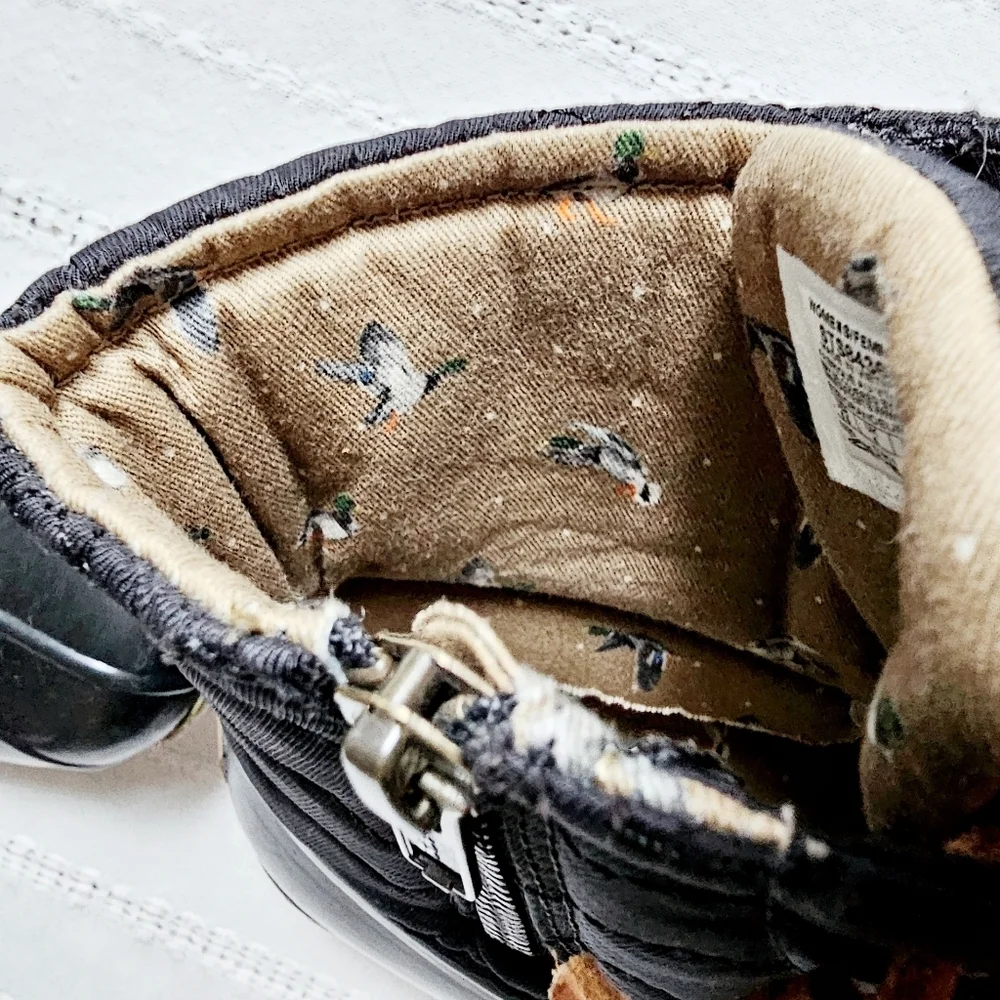 Sperry Top-Sider Saltwater Quilted Duck Boot Rain Shoes Black Leather Laces 6.5